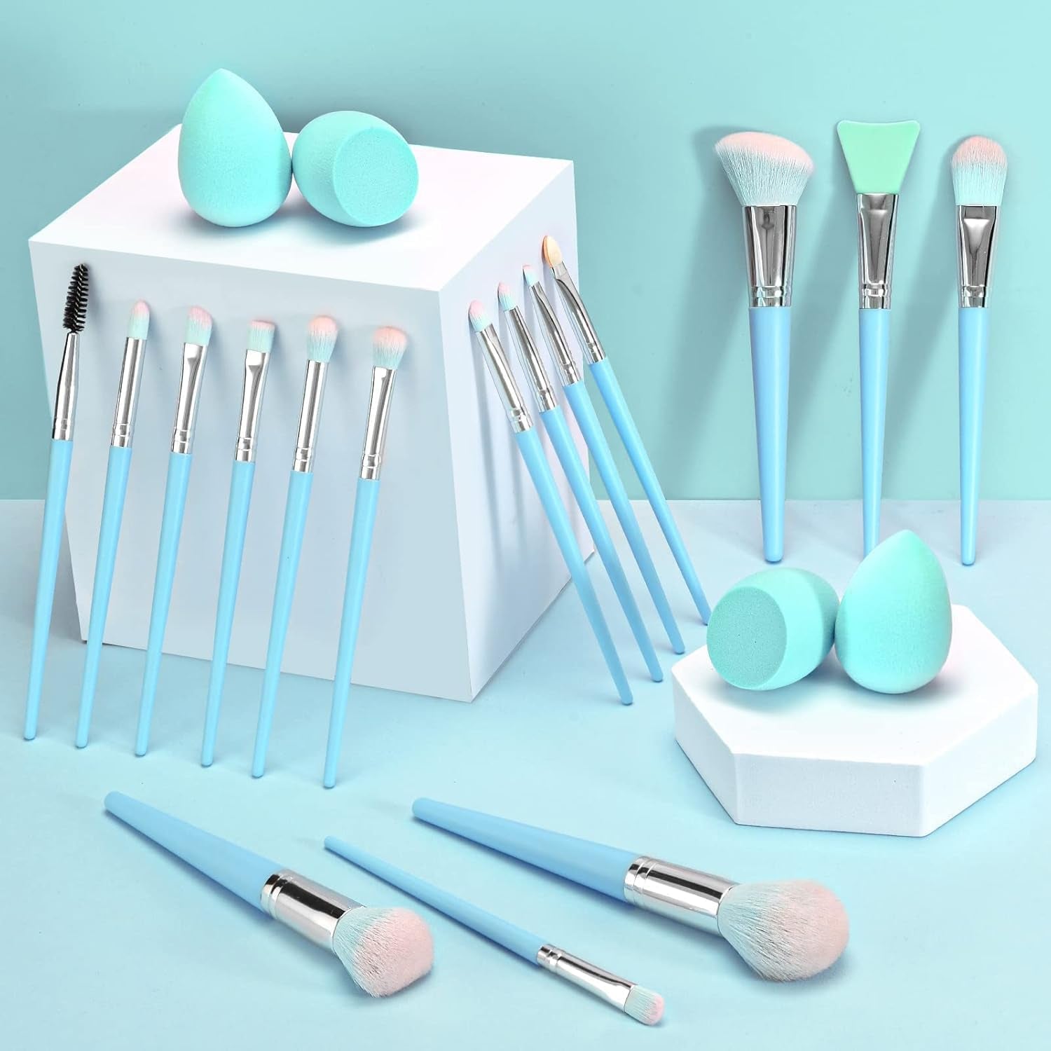 16-Piece Professional Makeup Brush Set with Makeup Sponge - Premium Synthetic Kabuki, Eyebrow, Concealer, and Eyeshadow Brushes in Blue