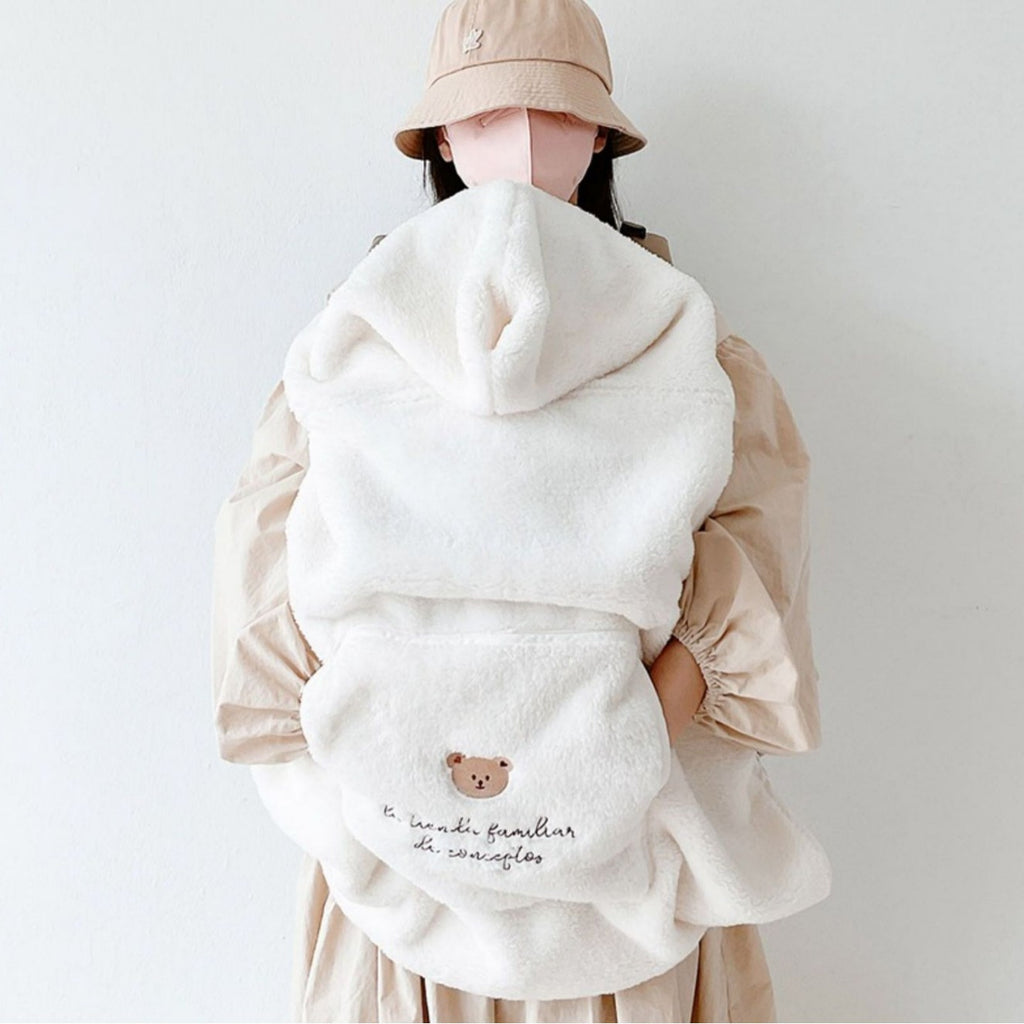 Embroidered Bear Baby Carrier Blanket, Windproof Stroller Warm Blanket, Portable Cover, Suitable for All Seasons